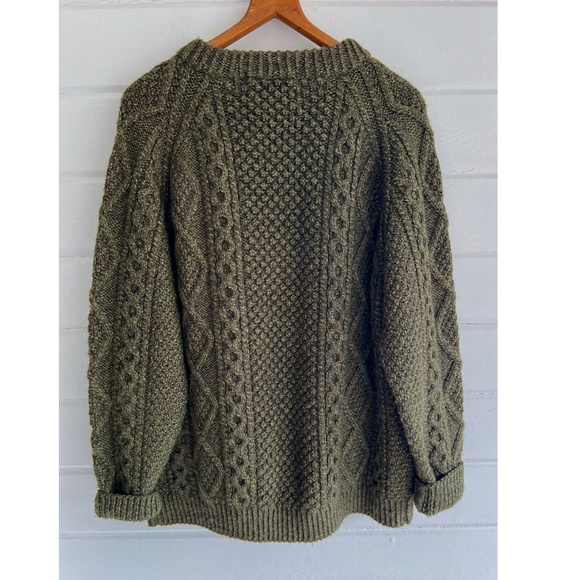 Women's Olive Cable Knit Cardigan - Picture 3 of 9